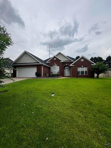 Photo - 306 Hummingbird Ln