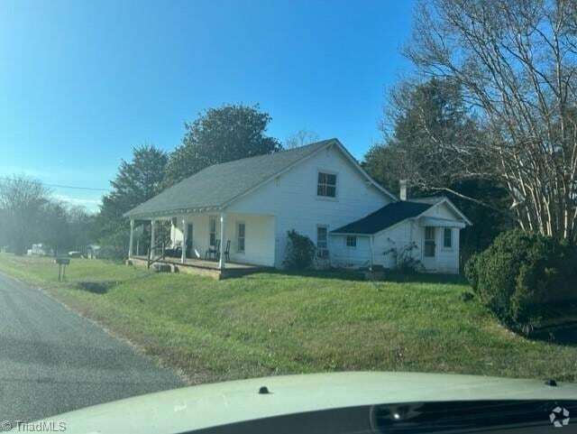 Corporate Houses for Rent in Dobson, NC