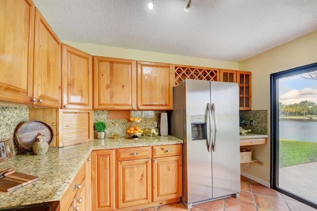 Photo - 12561 Shoreside Ln