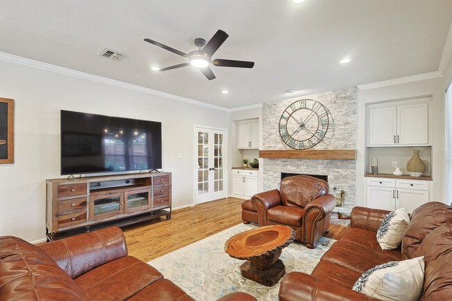 Photo - 2080 Kamla Rd Unit ID1029673P