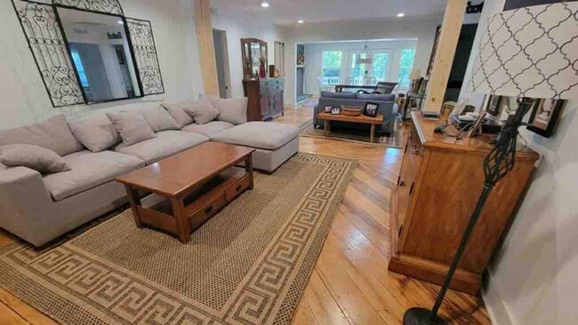 Building Photo - 7008 SC-187 Unit ID1268047P