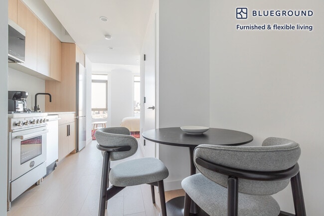 Photo - 482 Kent Ave Unit FL16-ID2132