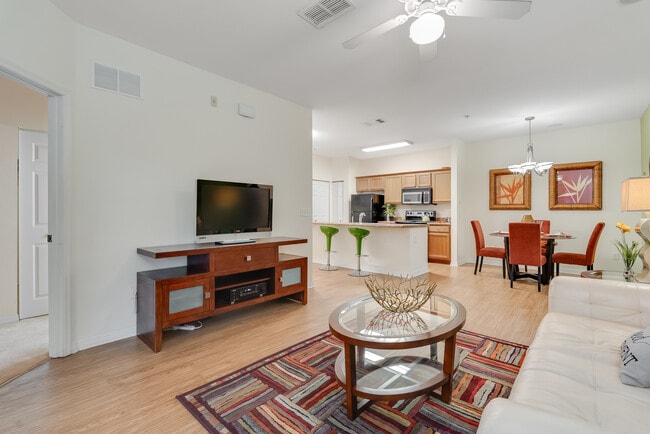 Photo - Capital Walk Apartments