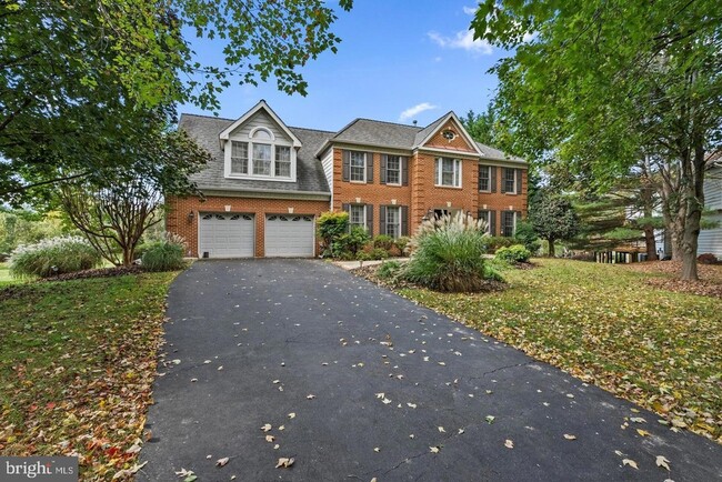 Photo - 4556 Minuteman Dr
