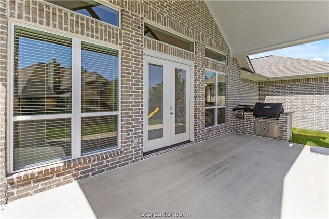 Photo - 4209 Downton Abbey Ave