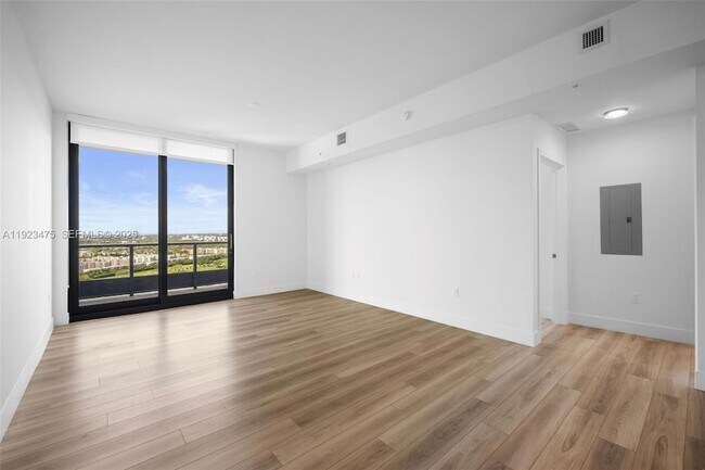 Photo - 101 Diplomat Pkwy Unit 1507