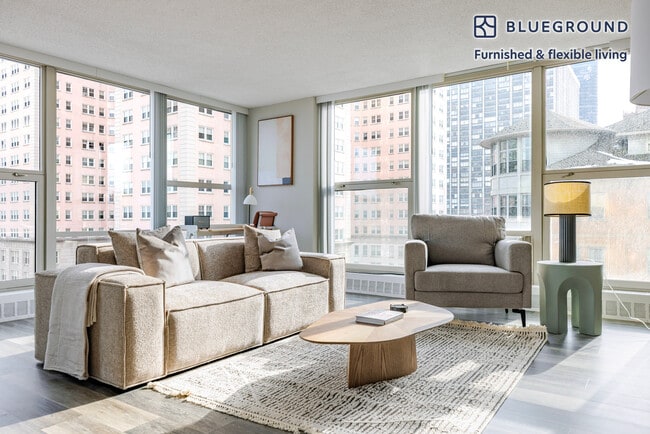 Building Photo - 5600 N Sheridan Rd Unit FL5-ID1383