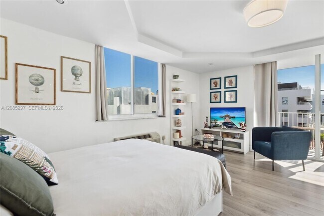 Photo - 1255 Collins Ave Unit 508