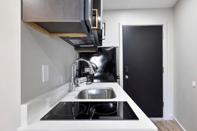 Photo - 79 Montgomery St Unit ID1056792P