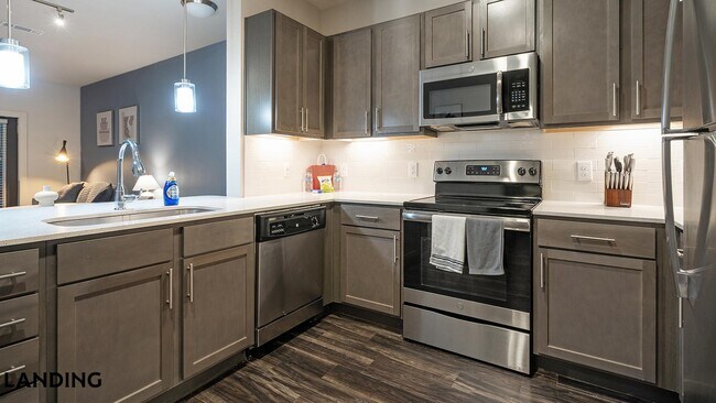 Photo - 4835 Usaa Blvd Unit 12304