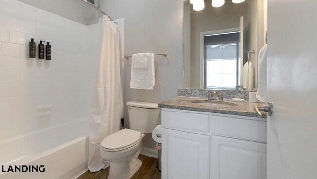 Photo - 9835 Fredericksburg Rd Unit 528