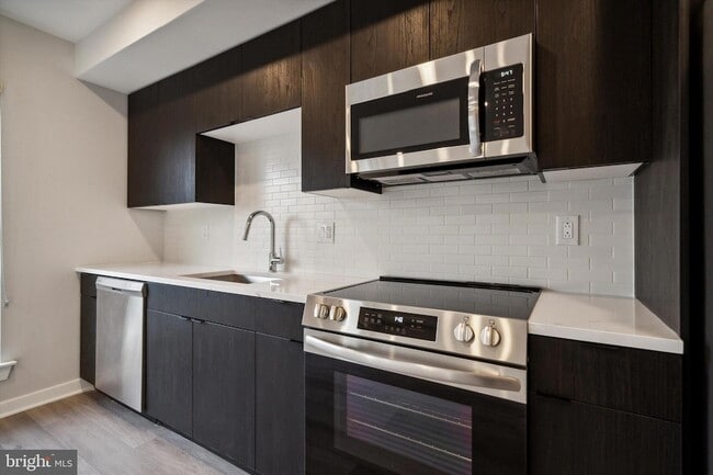 Building Photo - 3449 Scotts Ln Unit A410