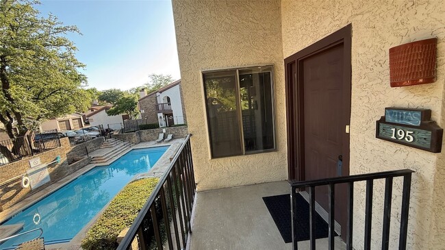 Building Photo - 18040 Midway Rd Unit 195