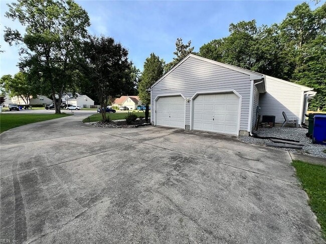 Photo - 120 Misty Ridge Ln