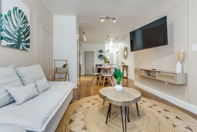 Photo - 1221 Legacy Dr Unit ID1363562P