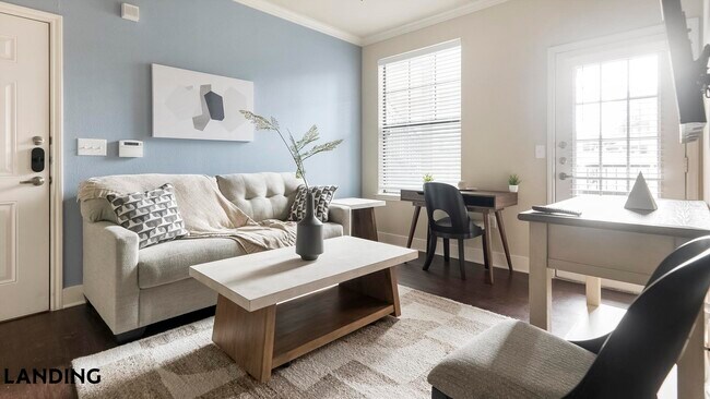 Photo - 7500 I-35 Unit 827