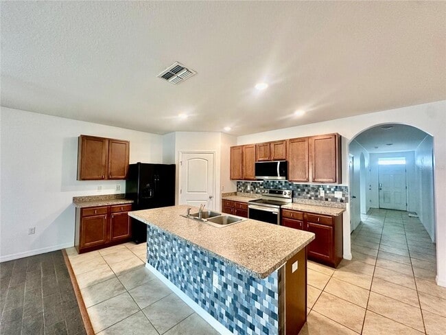 Photo - 988 Summer Glen Dr