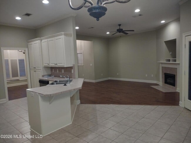 Photo - 446 Ash Tree Ln