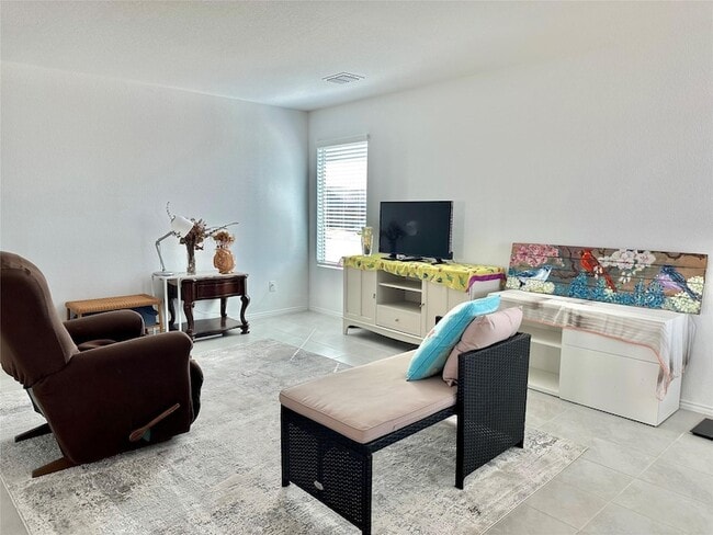 Photo - 6561 Alfalfa St