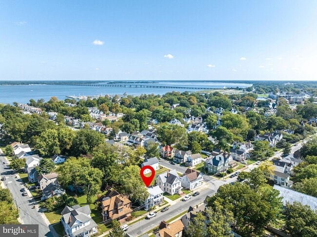 Photo - 817 Locust St