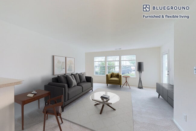 Building Photo - 313 Avalon Cir Unit SI FL1-ID1433A