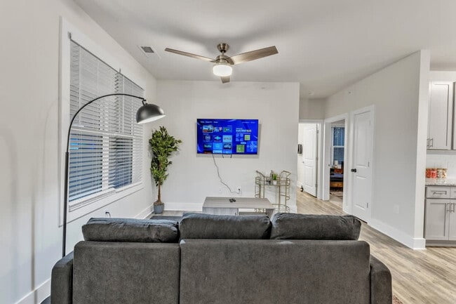 Photo - 514 Pleasant Dr Unit ID1094373P