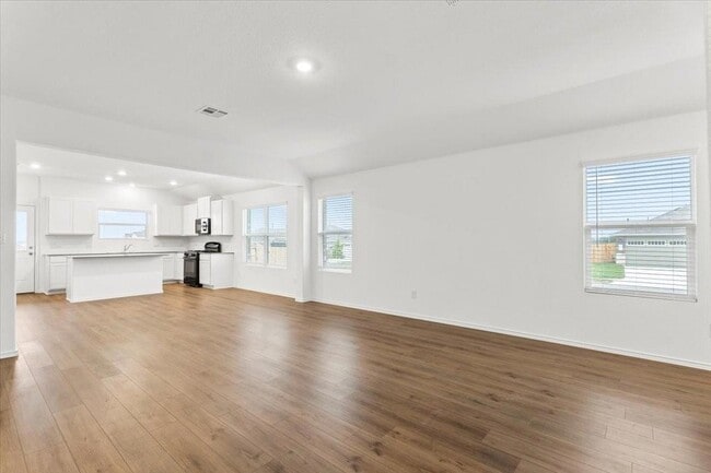 Photo - 104 Winged Foot Ct