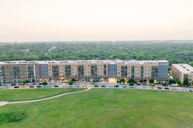 Photo - The Flats