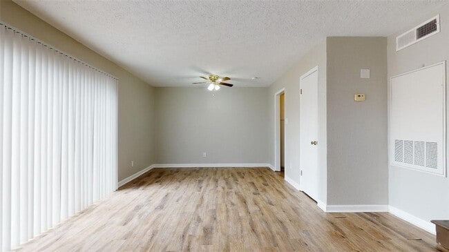 Photo - 1803 Potomac Pl Unit B