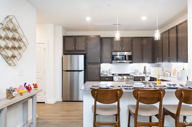 2BR, 2BA - 1,188SF - Kitchen - Ascend at Hilltop