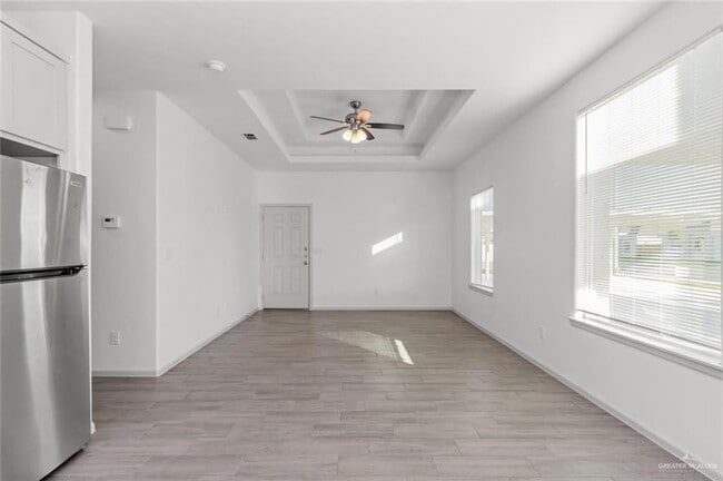 Photo - 1213 Shavano Dr Unit 3