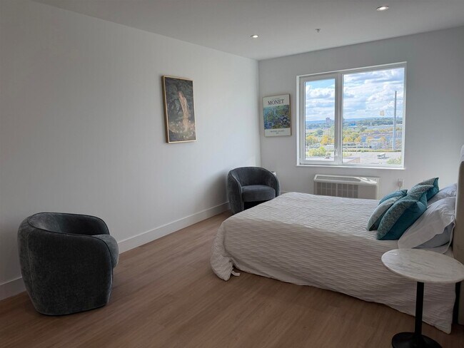 Photo - 3309 Liberty Ave Unit 301