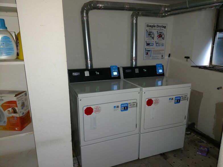 Photo - 118 Corbin Ave