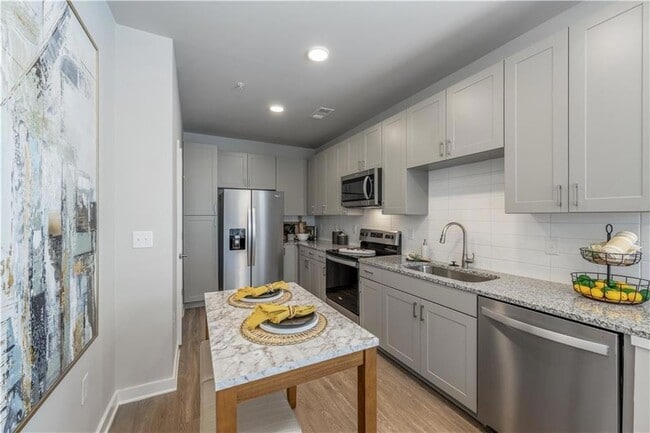 Photo - 4484 Marietta St