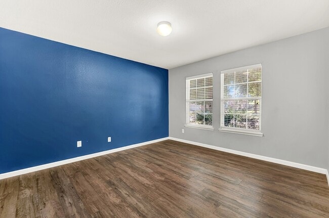 Photo - 4613 Mountain Oak St
