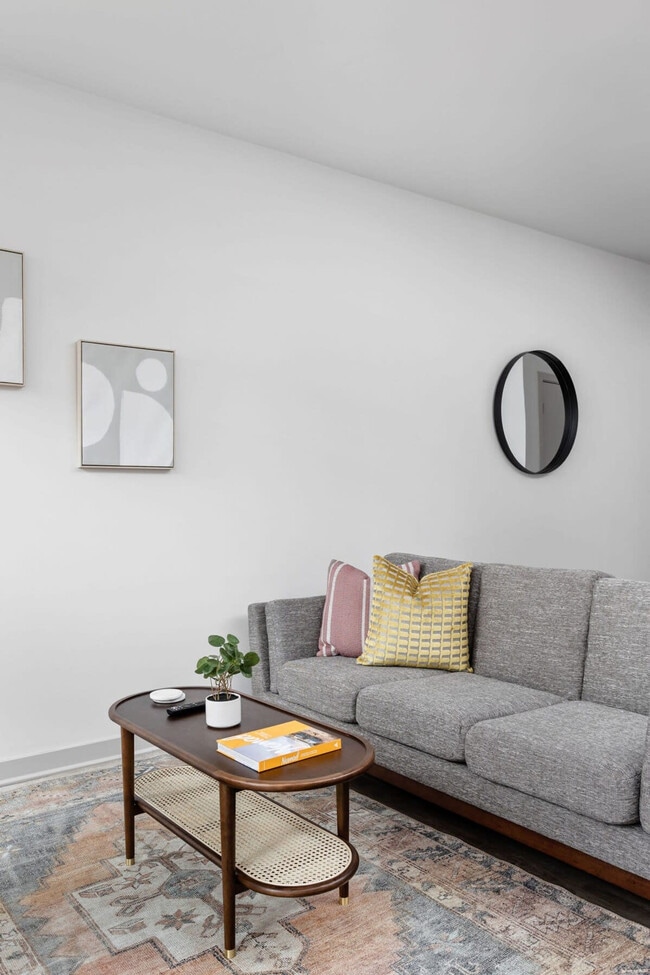 Photo - 747 N College Ave Unit ID1378238P