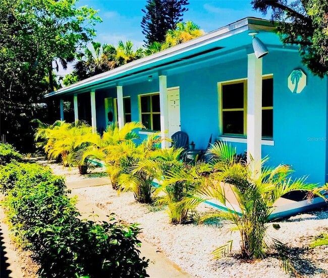 Building Photo - 412 73rd Ave