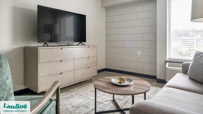 Photo - 2021 10th Ave S Unit 1219.1402921