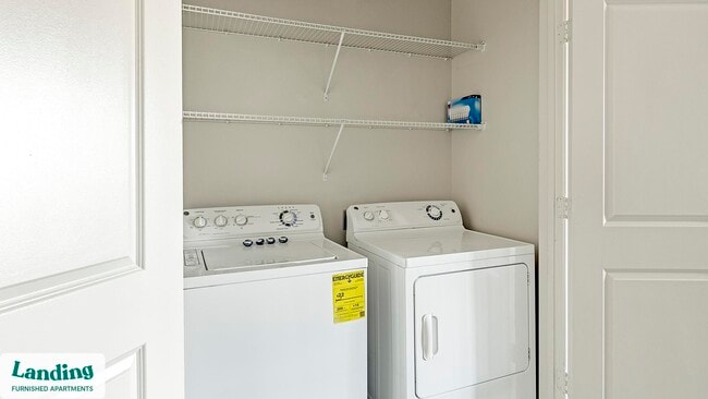 Photo - 750 Fort Worth Ave Unit 307