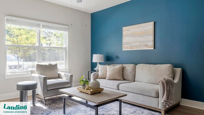 Building Photo - 1880 Maple Dr NW Unit 204.1409924