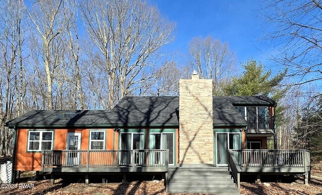 Building Photo - 402 Canoe Brook Dr