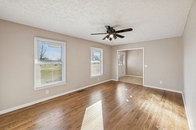 Photo - 353 Branham Mill Rd
