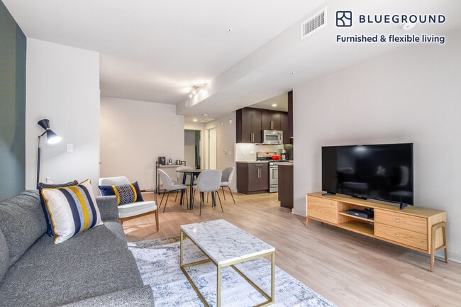 Photo - 1420 5th St Unit FL2-ID208