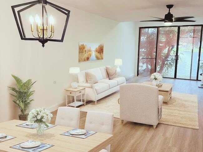 Photo - 3964 Cocoplum Cir