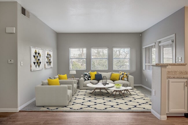 Photo - Morningstar Apartments