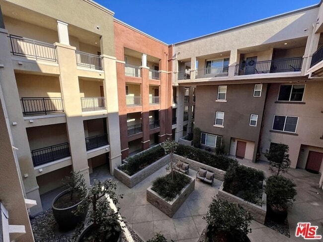 Photo - 6020 S Seabluff Dr