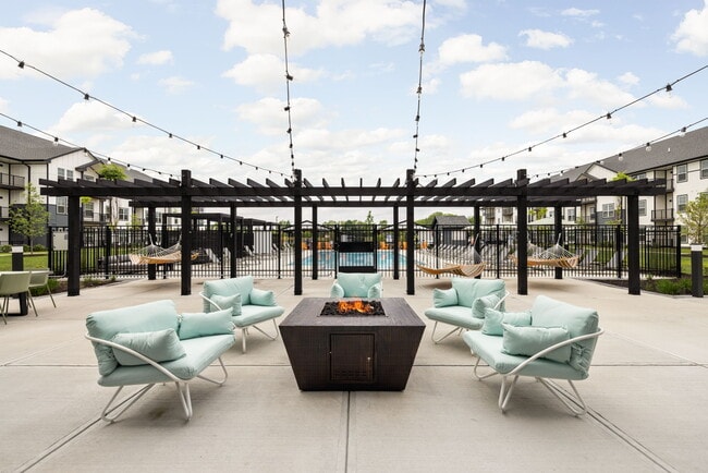 Photo - The Carlyle at Chatham Hills