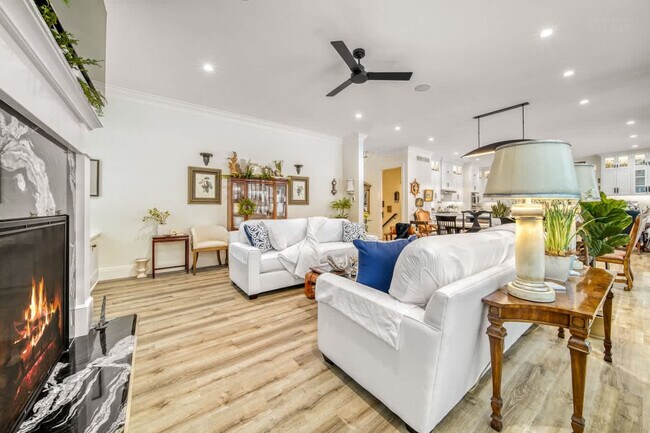 Photo - 2171 Lakeshore Dr Unit SI ID1583730P
