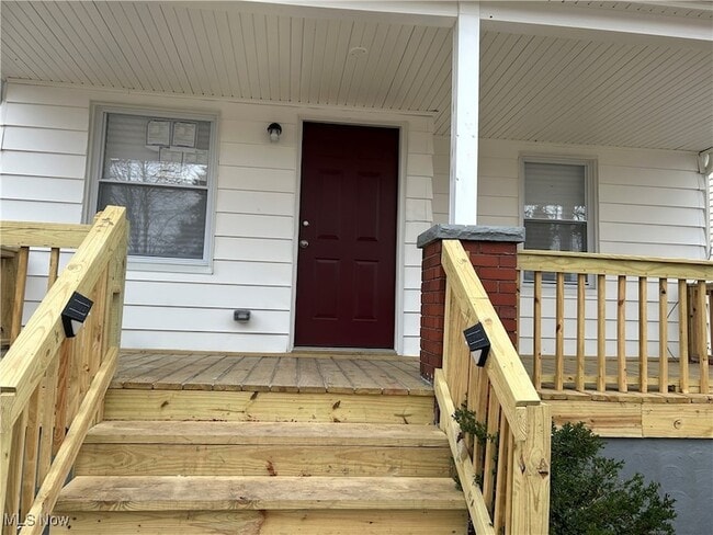 Photo - 15630 Holmes Ave Unit Down