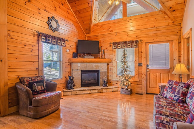 Photo - 415 Big Bear Wy Unit SI ID1590568P